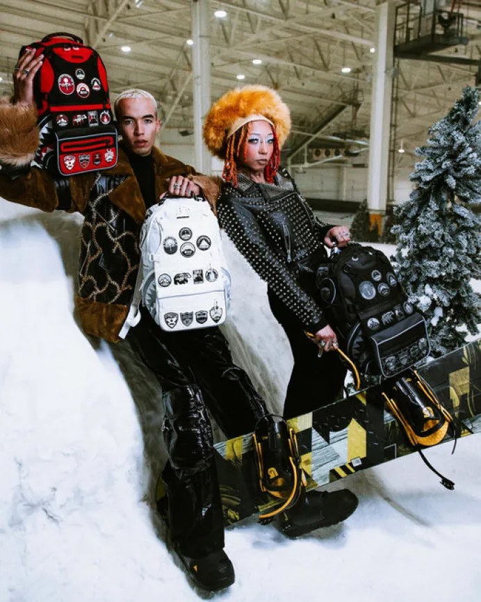 THE GLOBAL EXPEDITION SHARKGLIDER BACKPACK