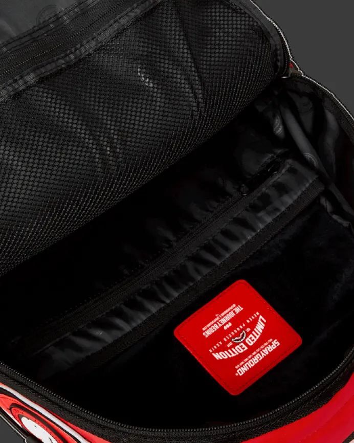 THE GLOBAL EXPEDITION SHARKGLIDER BACKPACK