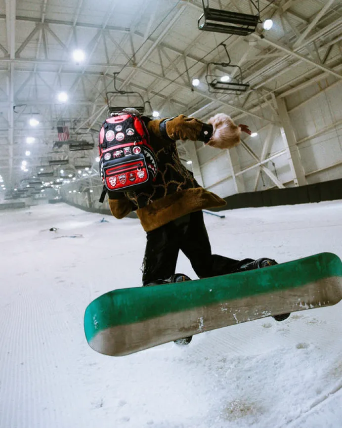 THE GLOBAL EXPEDITION SHARKGLIDER BACKPACK