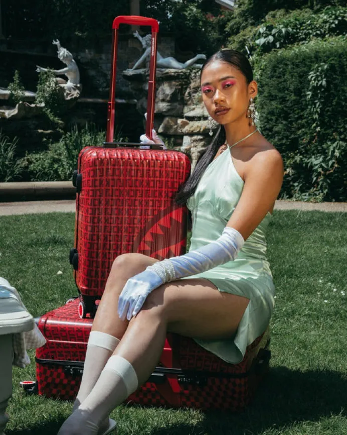 VENI VIDI VICI SHARKNAUTICS HARDSHELL CARRY-ON LUGGAGE